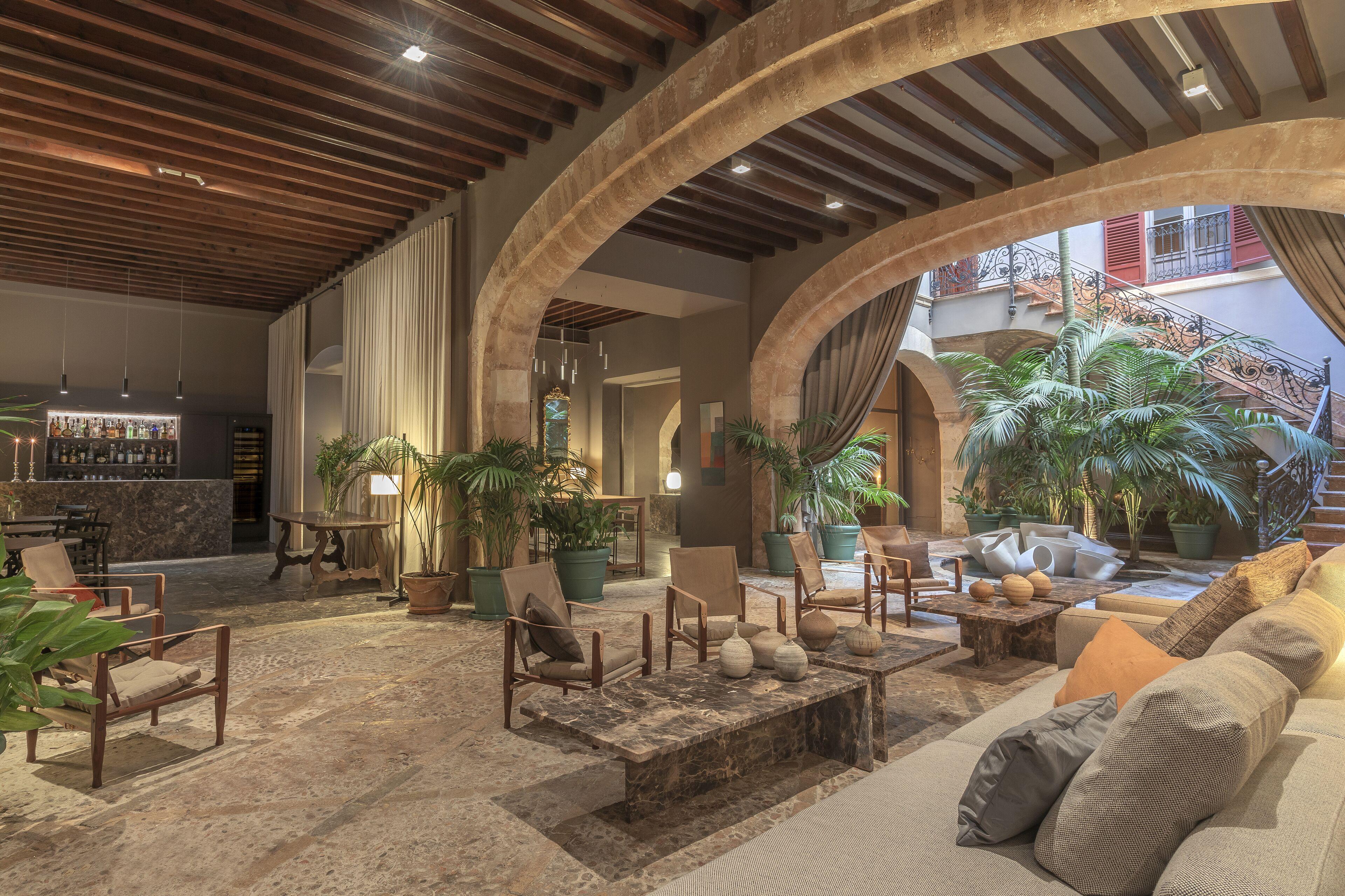 Best Hotels in Palma de Mallorca Old Town Revealed